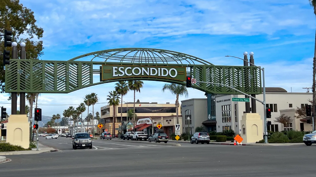 Escondido, CA